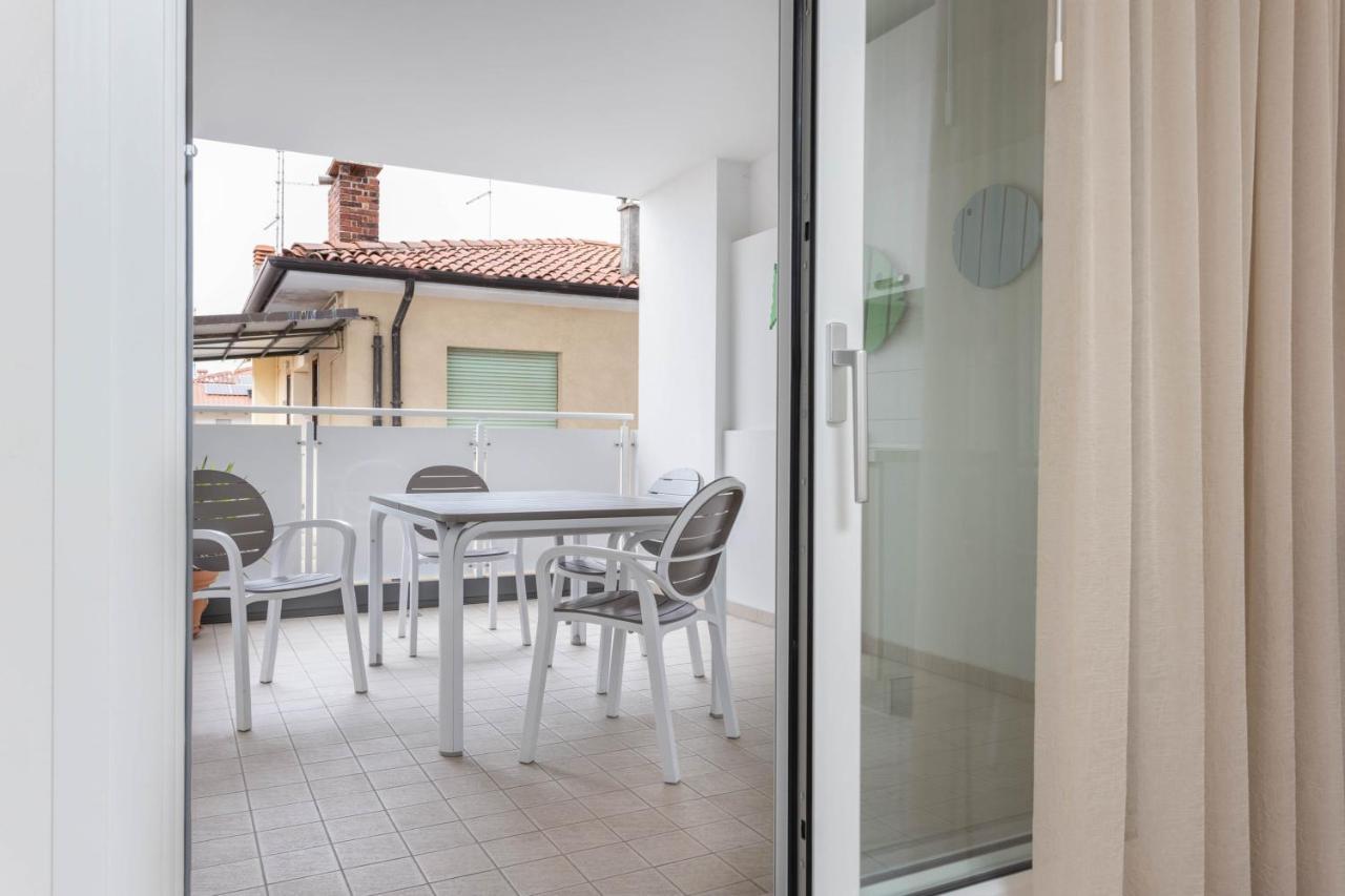 Blu Indaco Villa Elsa Lignano Sabbiadoro Zewnętrze zdjęcie